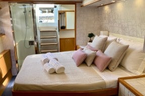 Real Yacht Image from Review