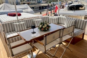 Real Yacht Image from Review