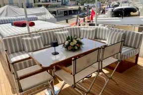 Real Yacht Image from Review