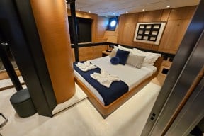 Real Yacht Image from Review