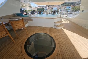 Real Yacht Image from Review