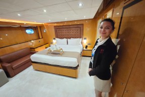 Real Yacht Image from Review