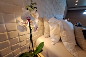 Real Yacht Image from Review