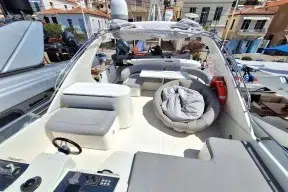 Real Yacht Image from Review