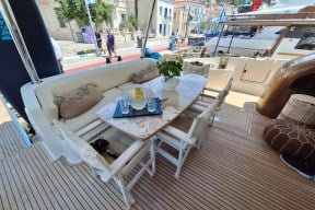 Real Yacht Image from Review