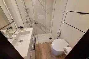 Real Yacht Image from Review