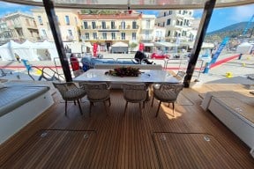 Real Yacht Image from Review