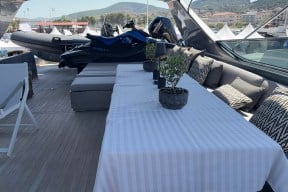 Real Yacht Image from Review