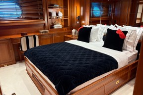 Real Yacht Image from Review