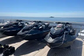 Real Yacht Image from Review