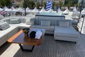 Real Yacht Image from Review