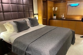 Real Yacht Image from Review