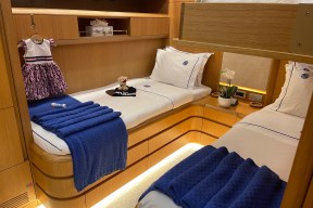 Real Yacht Image from Review