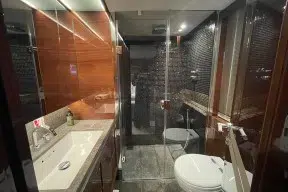 Real Yacht Image from Review
