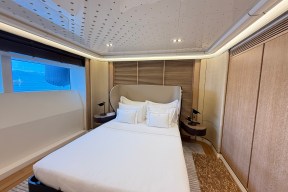 Real Yacht Image from Review