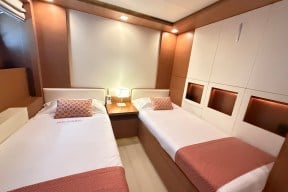 Real Yacht Image from Review