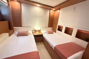 Real Yacht Image from Review