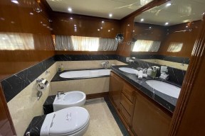 Real Yacht Image from Review