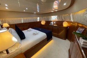 Real Yacht Image from Review