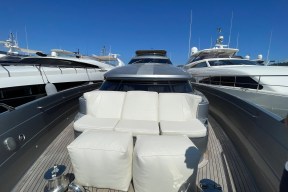 Real Yacht Image from Review