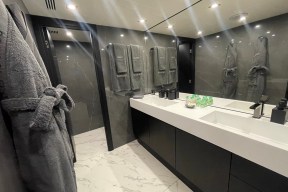 Real Yacht Image from Review