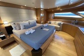 Real Yacht Image from Review
