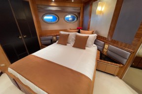 Real Yacht Image from Review