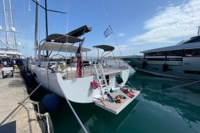 Real Yacht Image from Review