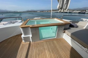 Real Yacht Image from Review