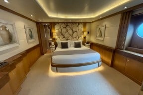 Real Yacht Image from Review