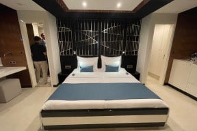 Real Yacht Image from Review