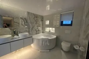 Real Yacht Image from Review