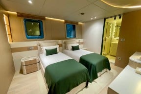 Real Yacht Image from Review