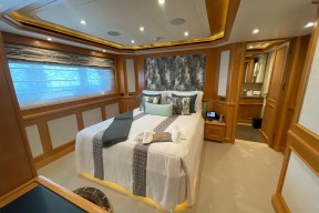 Real Yacht Image from Review