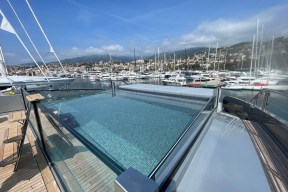 Real Yacht Image from Review