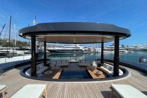 Real Yacht Image from Review
