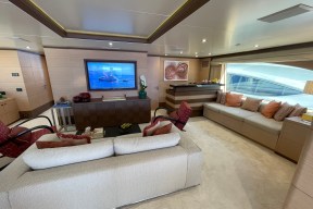 Real Yacht Image from Review