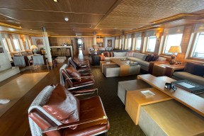 Real Yacht Image from Review