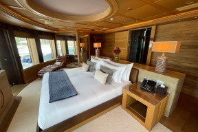Real Yacht Image from Review