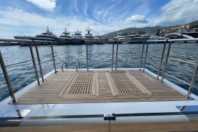 Real Yacht Image from Review
