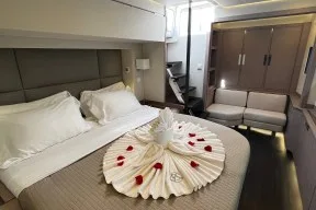 Real Yacht Image from Review