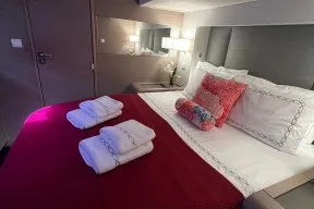 Real Yacht Image from Review