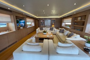 Real Yacht Image from Review