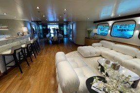 Real Yacht Image from Review