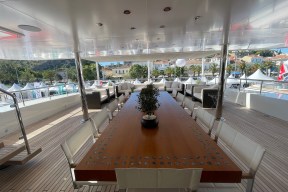 Real Yacht Image from Review