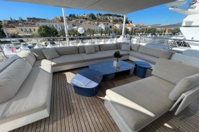 Real Yacht Image from Review