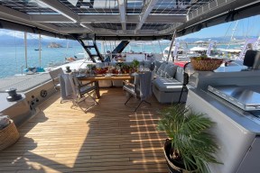 Real Yacht Image from Review