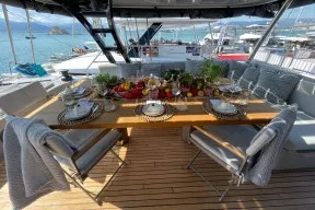 Real Yacht Image from Review