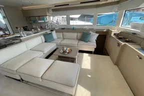 Real Yacht Image from Review