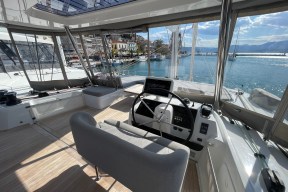 Real Yacht Image from Review